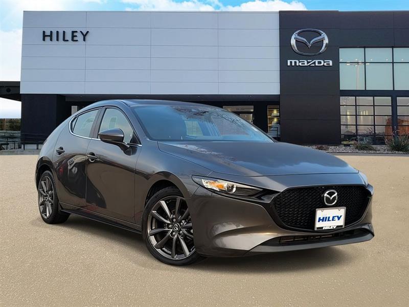 2022 Mazda MAZDA3 Preferred Hatchback