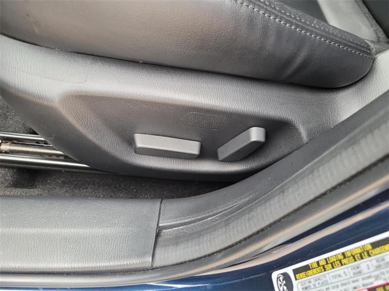 Mazda MAZDA3 s Grand Touring AT 5-Door 2018