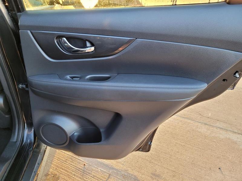 Nissan Rogue SV 2WD 2019