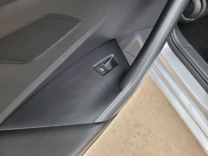 Volkswagen Jetta S 2023