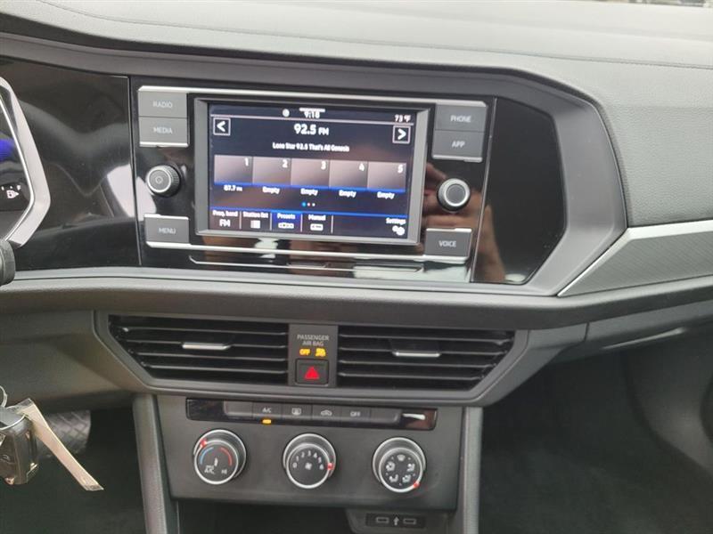 Volkswagen Jetta S 2023