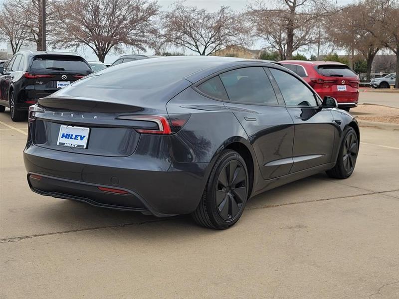 Tesla Model 3 Base 2025