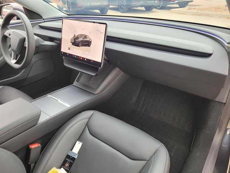 Tesla Model 3 Base 2025