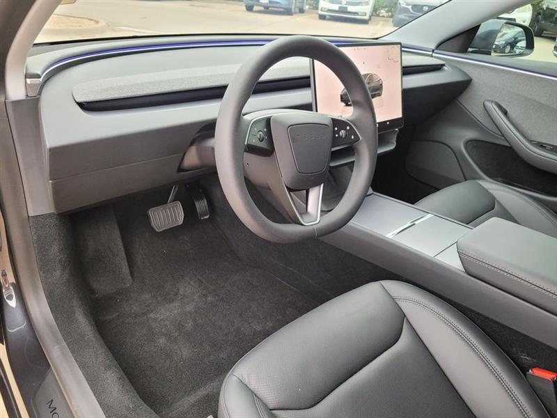 Tesla Model 3 Base 2025