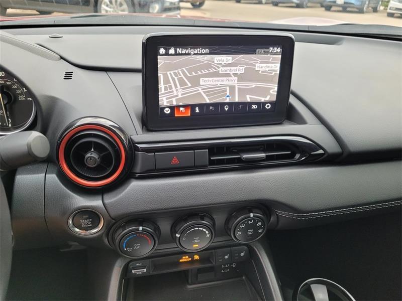 Mazda MX-5 Miata RF Club 6MT 2023