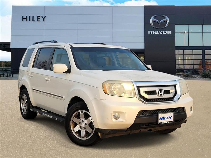 2011 Honda Pilot Touring 4WD 5-Spd AT with DVD