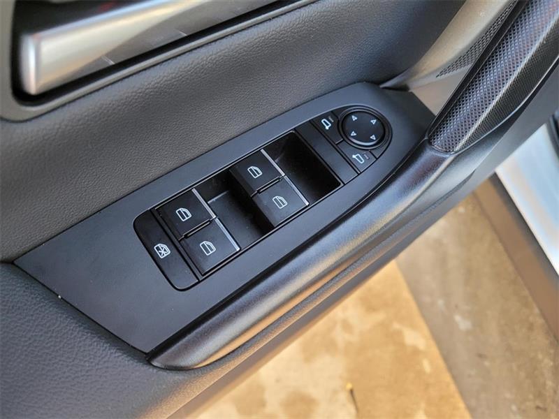 Mazda CX-50 Hybrid Premium 2025