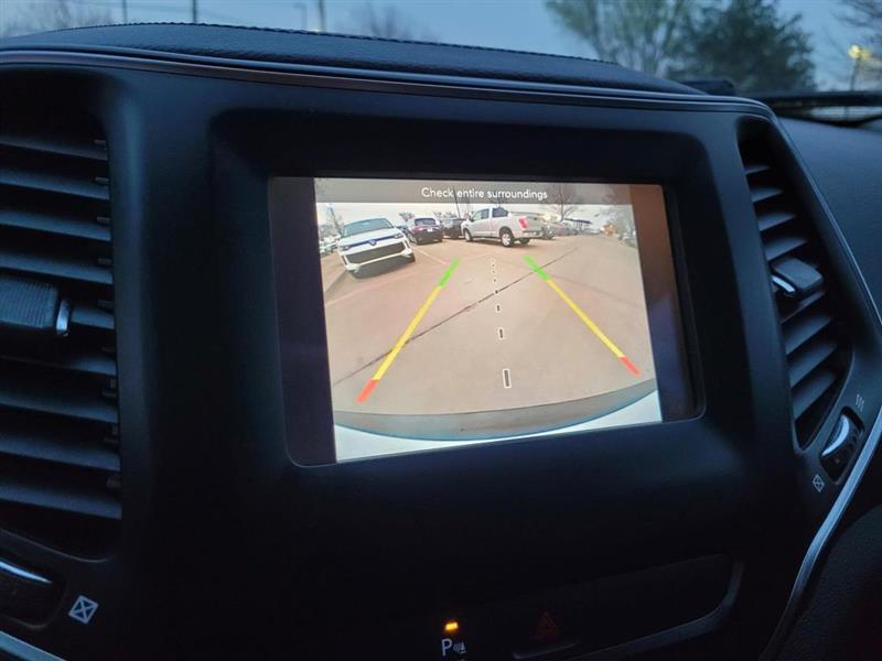 Jeep Cherokee Latitude Plus 4WD 2019