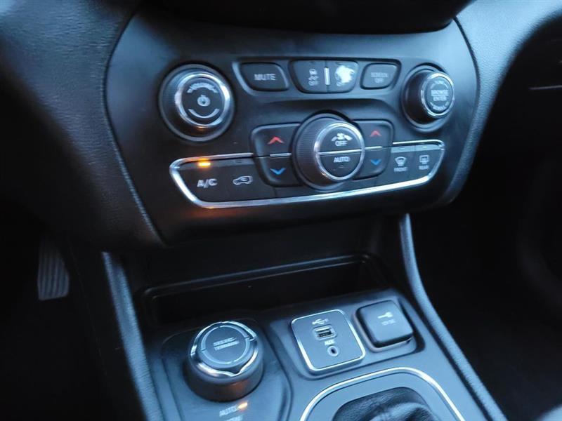 Jeep Cherokee Latitude Plus 4WD 2019