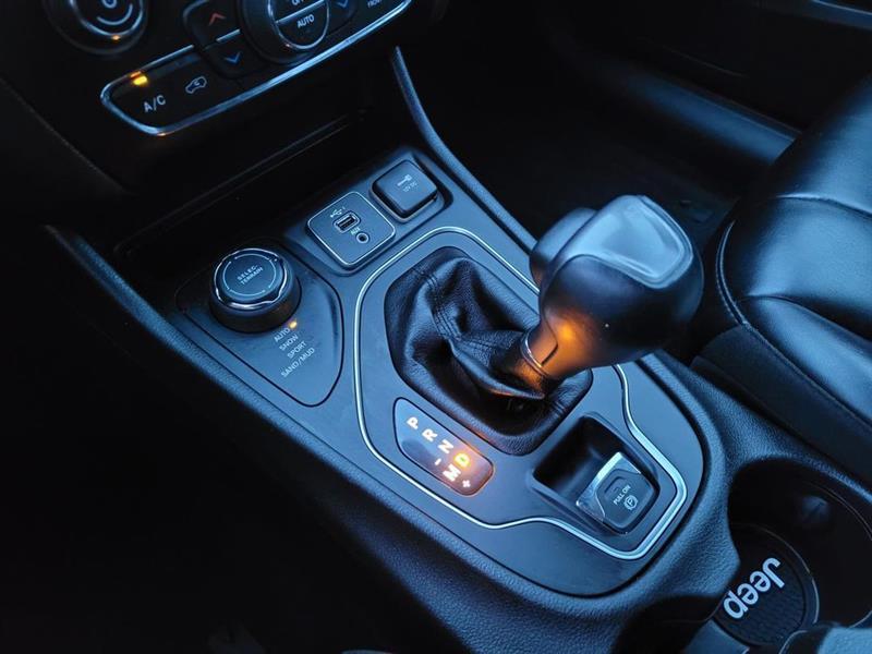 Jeep Cherokee Latitude Plus 4WD 2019