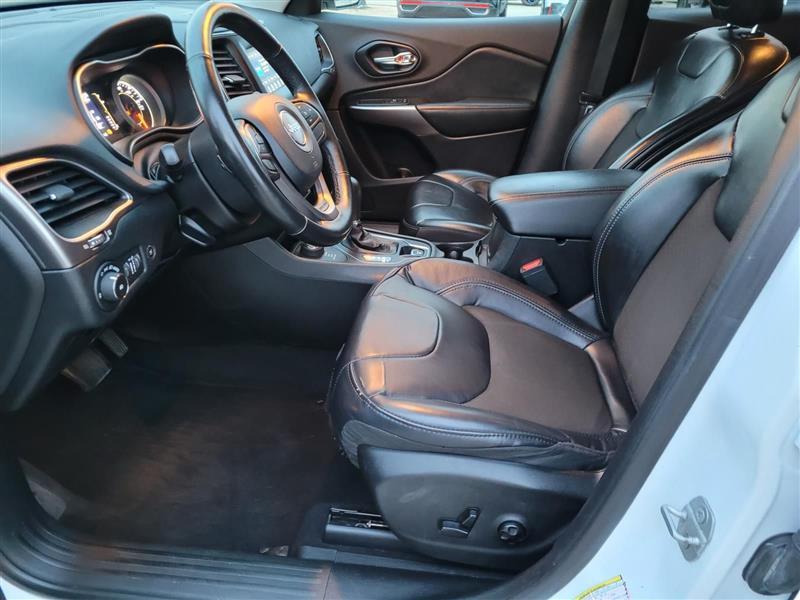 Jeep Cherokee Latitude Plus 4WD 2019