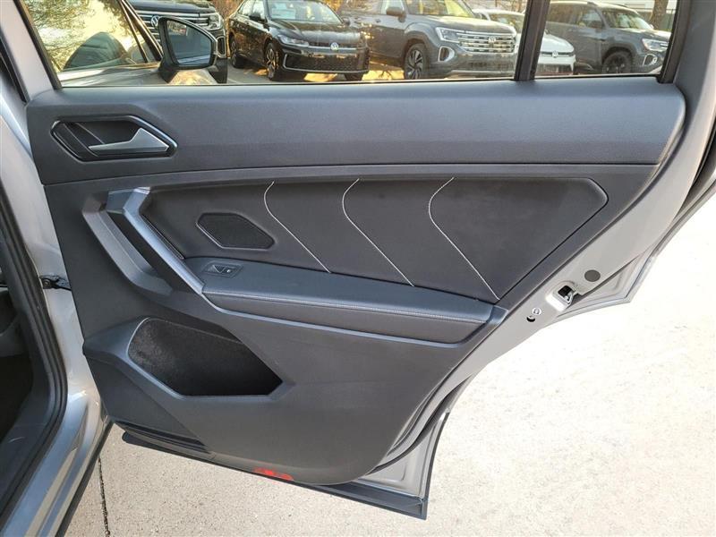 Volkswagen Tiguan SE 2023