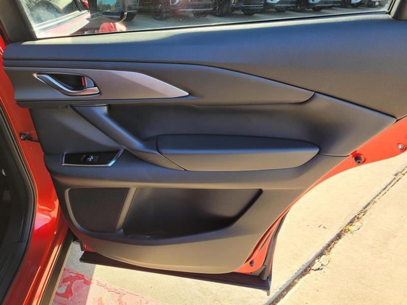 Mazda CX-9 Touring 2023