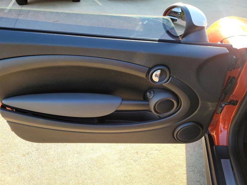 MINI Cooper Base 2012