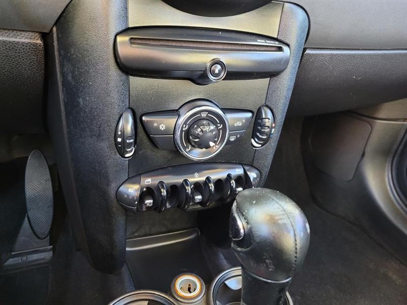 MINI Cooper Base 2012