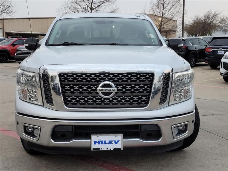 Nissan Titan SV King Cab 2WD 2017