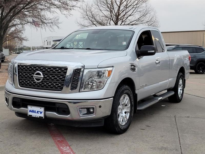Nissan Titan SV King Cab 2WD 2017