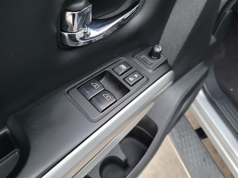 Nissan Titan SV King Cab 2WD 2017