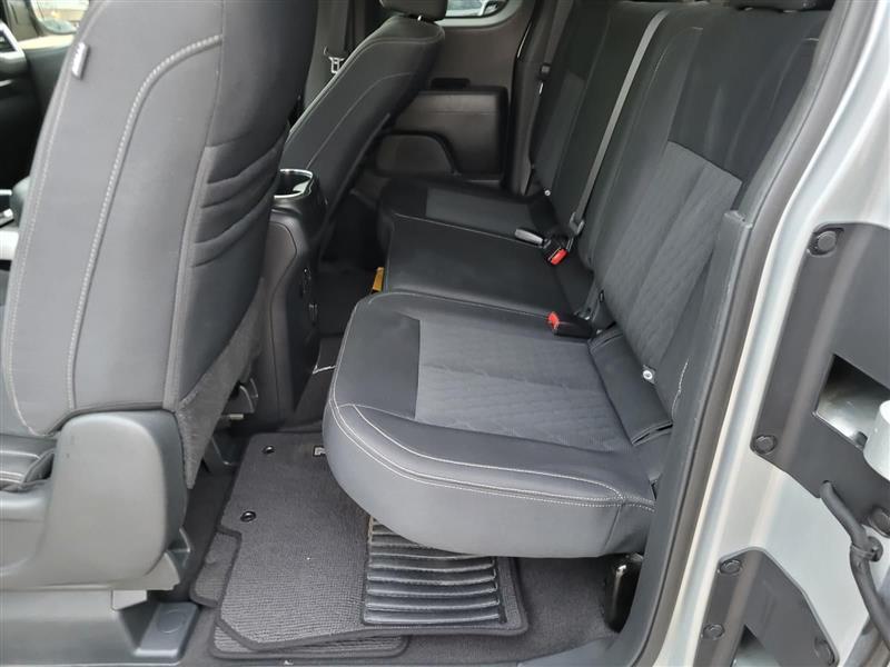 Nissan Titan SV King Cab 2WD 2017