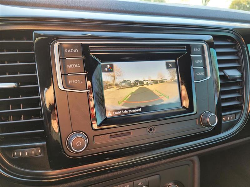 Volkswagen Beetle 2.0T S 2019