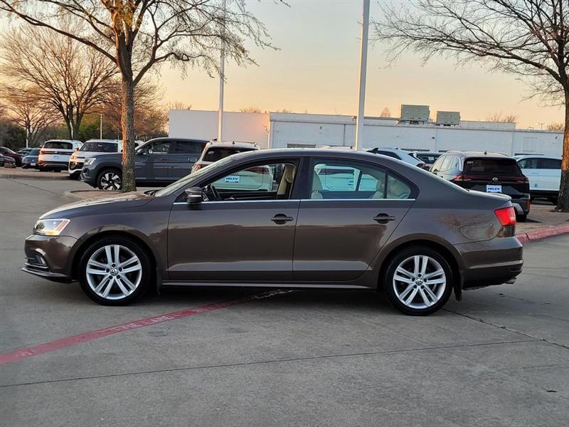 Volkswagen Jetta TDI S 6A 2015