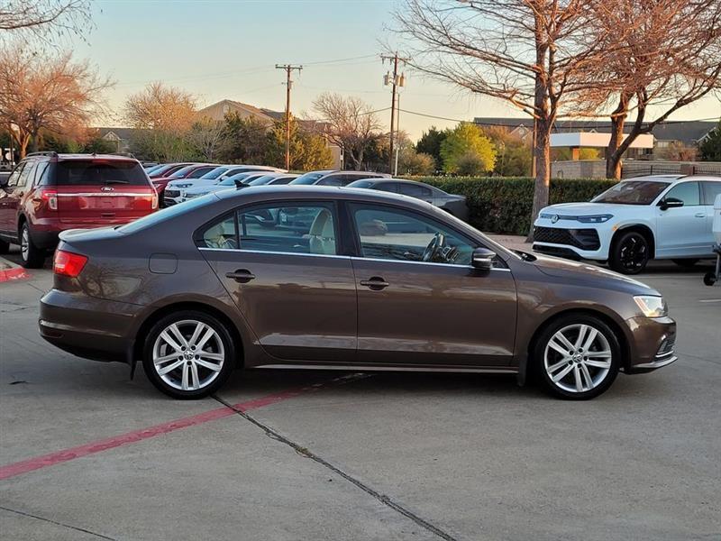 Volkswagen Jetta TDI S 6A 2015