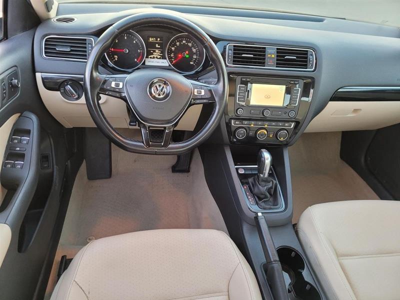 Volkswagen Jetta TDI S 6A 2015