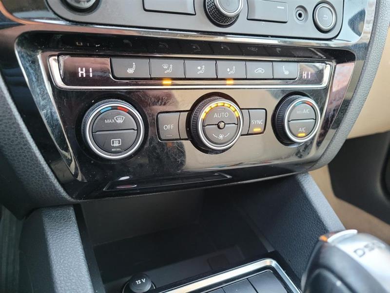 Volkswagen Jetta TDI S 6A 2015