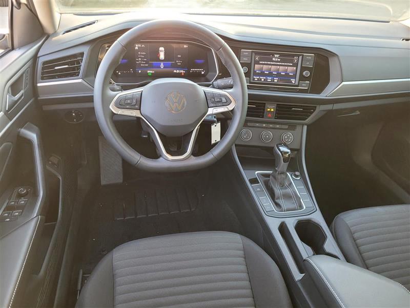 Volkswagen Jetta S 2024