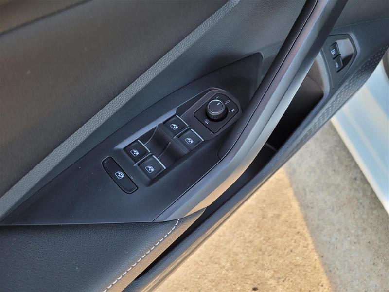 Volkswagen Jetta S 2024