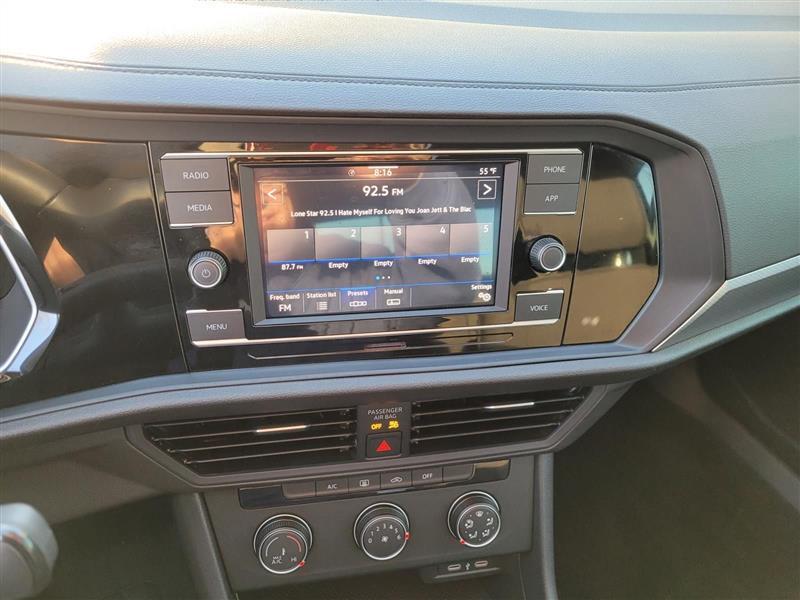 Volkswagen Jetta S 2024