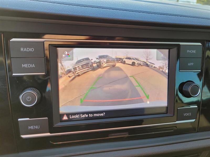 Volkswagen Jetta S 2024