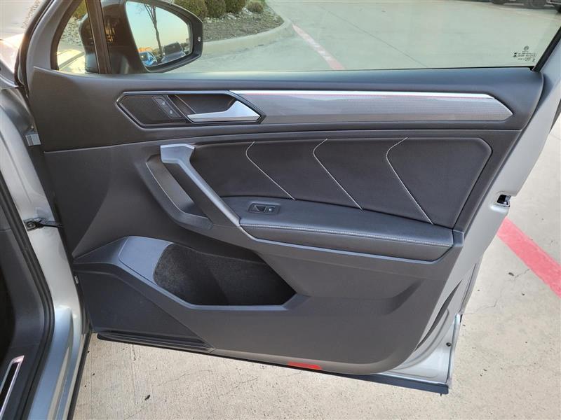 Volkswagen Tiguan SE R-Line Black 2023