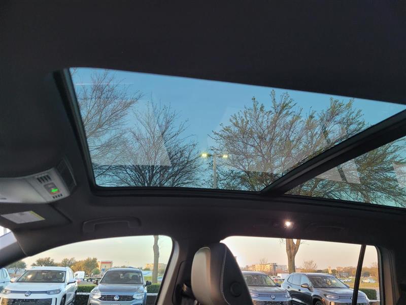 Volkswagen Tiguan SE R-Line Black 2023