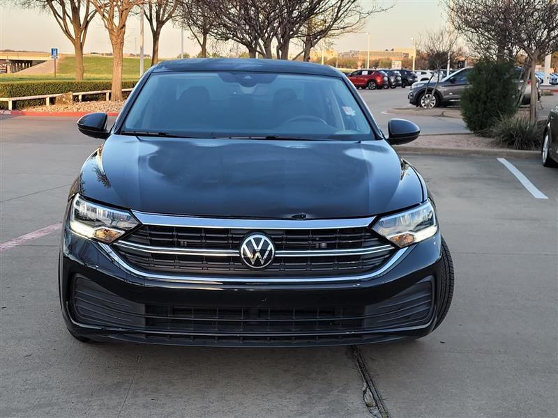 Volkswagen Jetta SE 2024