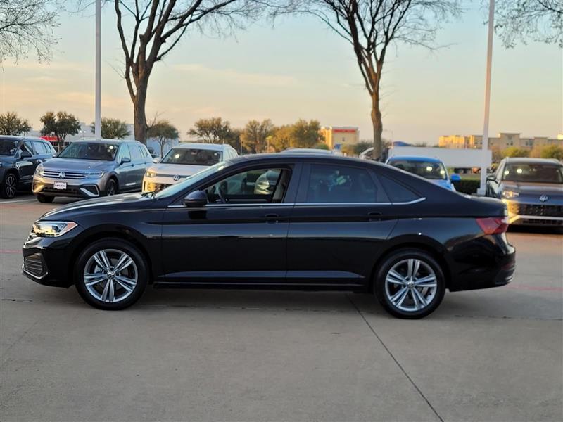 Volkswagen Jetta SE 2024