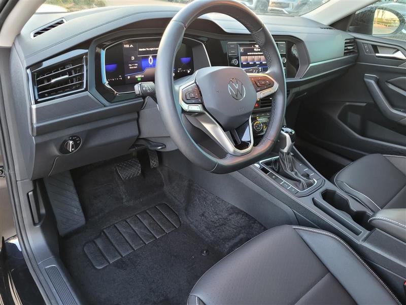 Volkswagen Jetta SE 2024