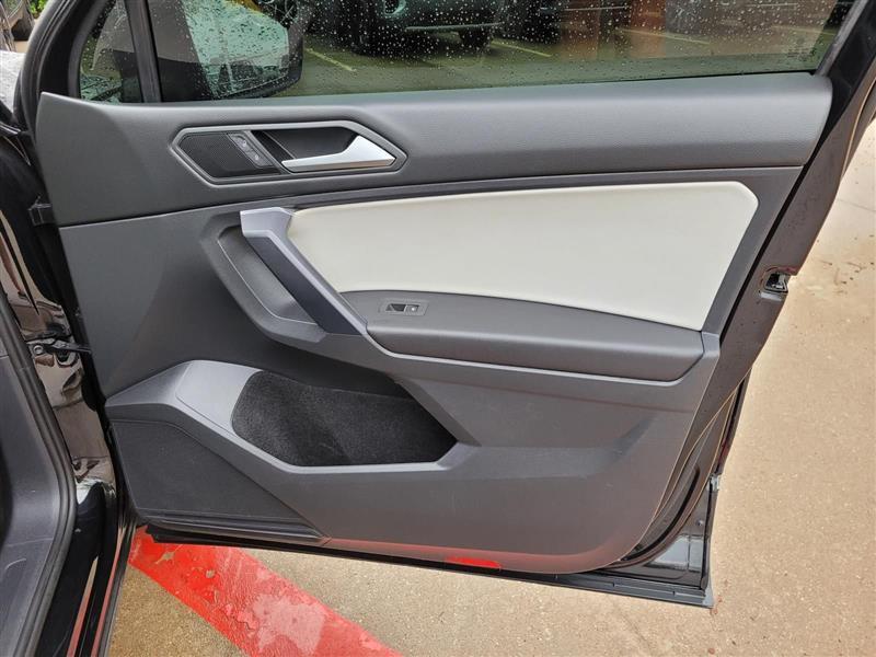 Volkswagen Tiguan SEL 4Motion 2021