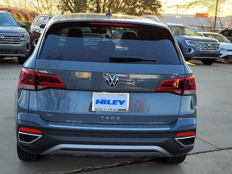 Volkswagen Taos Comfortline 2023