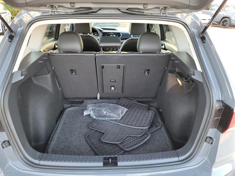 Volkswagen Taos Comfortline 2023