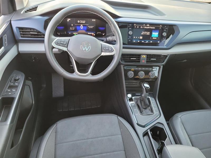 Volkswagen Taos Comfortline 2023