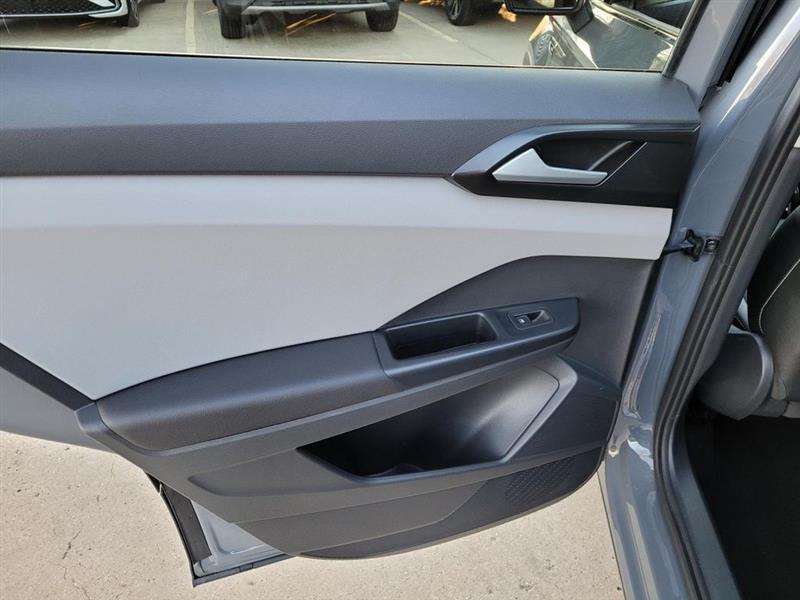 Volkswagen Taos Comfortline 2023