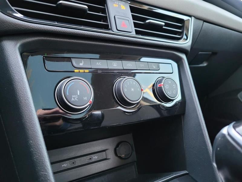 Volkswagen Taos Comfortline 2023