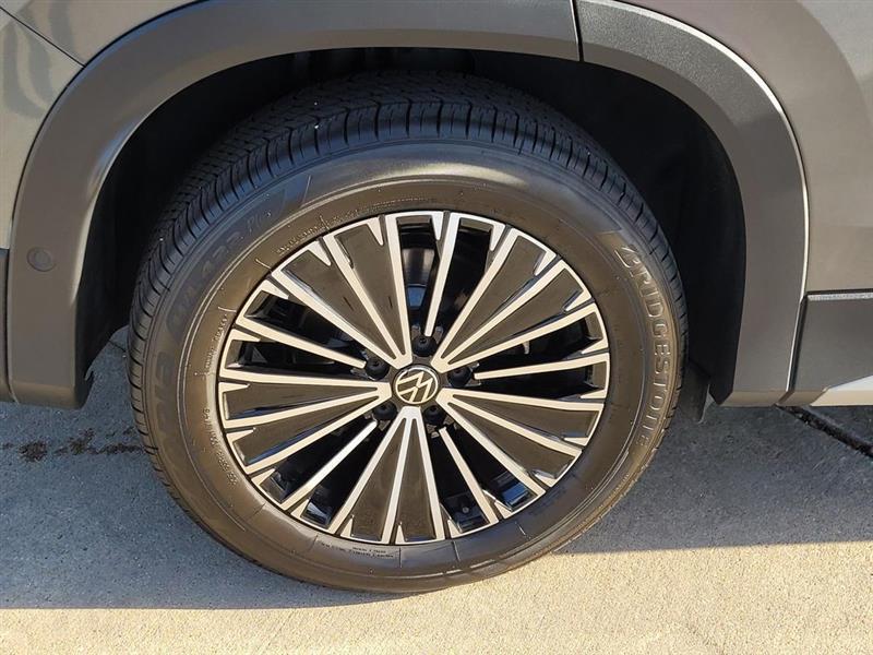 Volkswagen Tiguan S 2025