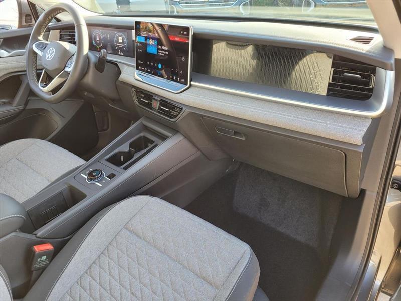 Volkswagen Tiguan S 2025