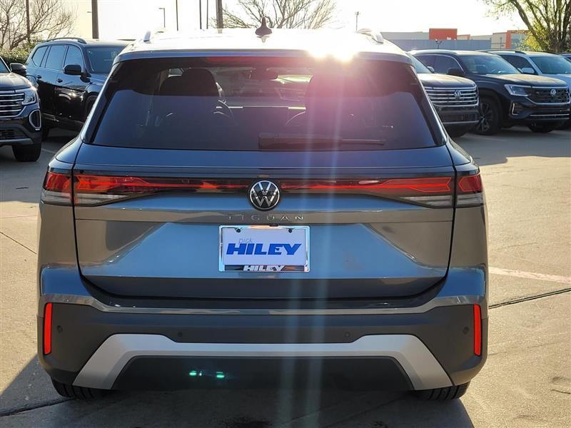 Volkswagen Tiguan S 2025