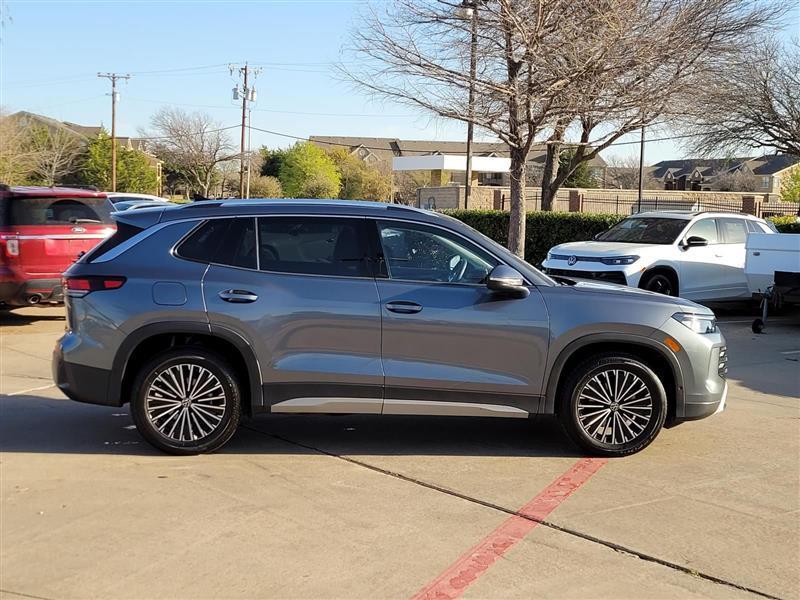 Volkswagen Tiguan S 2025