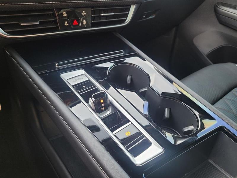 Volkswagen Atlas Cross Sport SEL Premium R-Line 4MOTION 2024