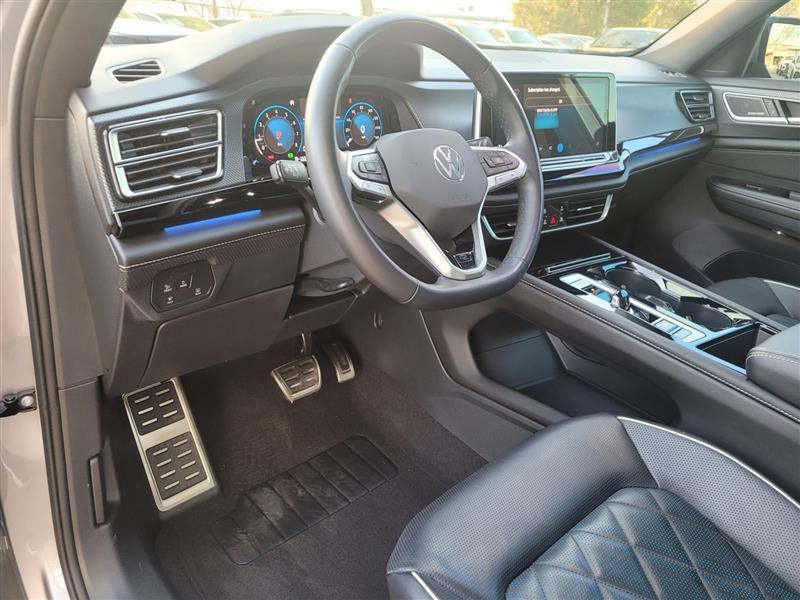 Volkswagen Atlas Cross Sport SEL Premium R-Line 4MOTION 2024