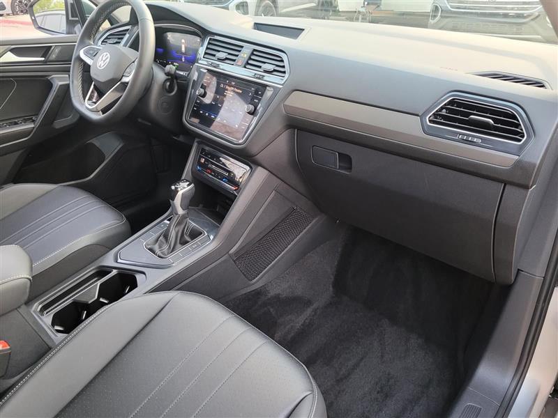 Volkswagen Tiguan SE 2023